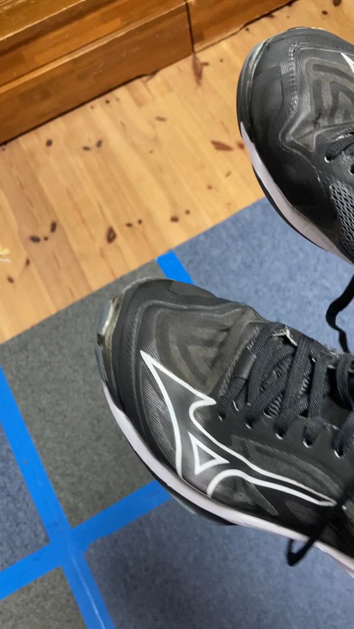 Mizuno バレーボール シューズウエーブアルテミス 5WIDE黒23.5cm ミズノ MIZUNO バレーボールシューズ ウエーブアルテミス 5 WIDE