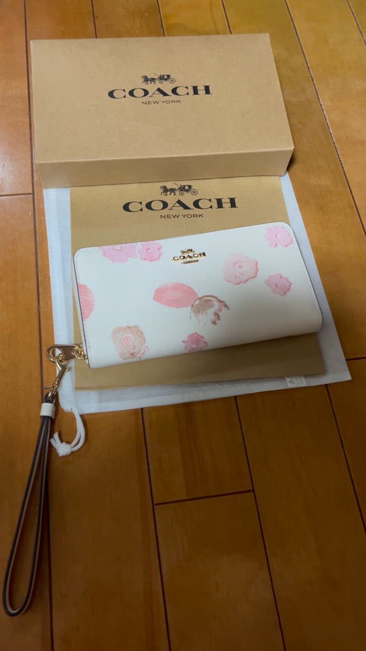 国内即発送 COACHコーチ長財布 フローラルプリント CR625 国内即発】日本限定!COACH☆フローラルプリントジップ付長財布