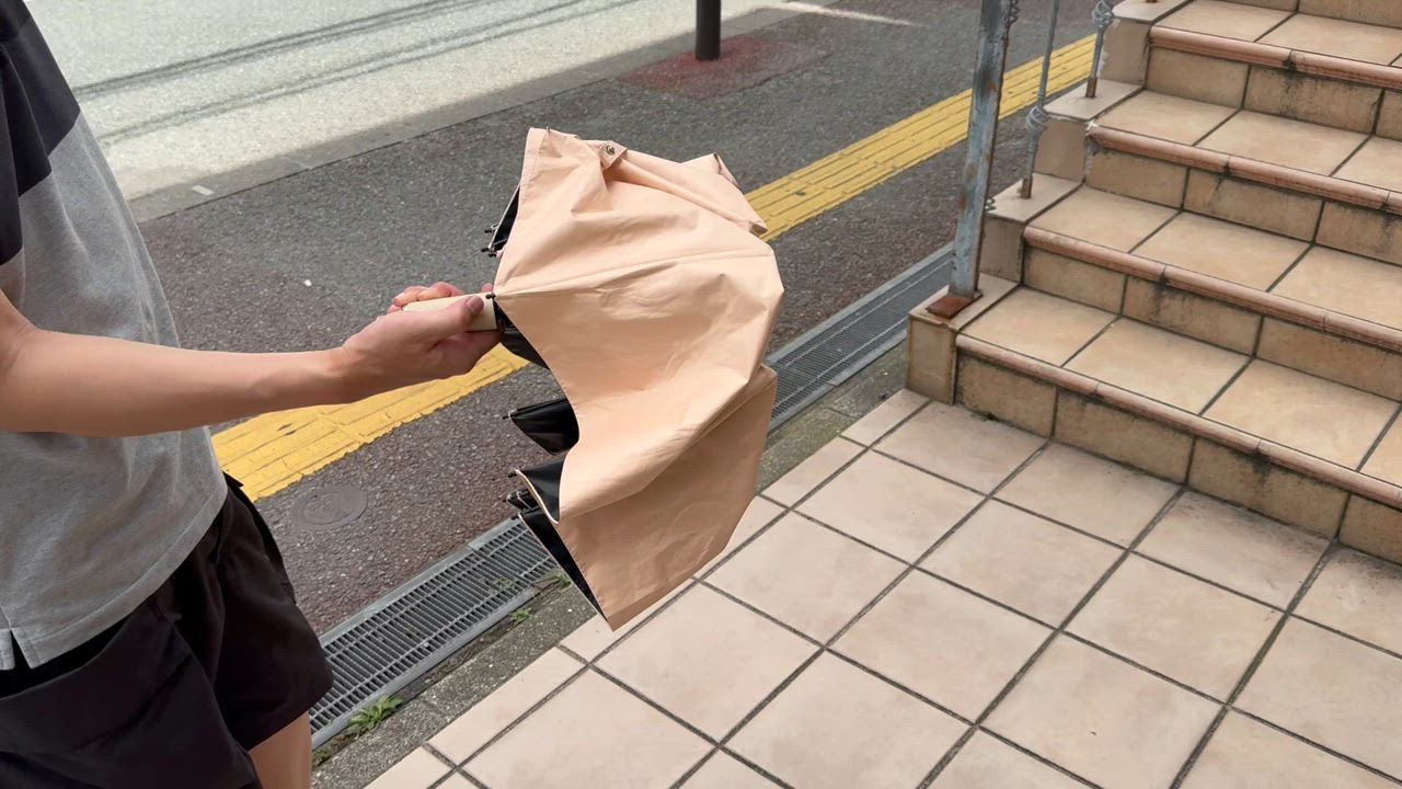 全体のレビュー動画のサムネイル | 1