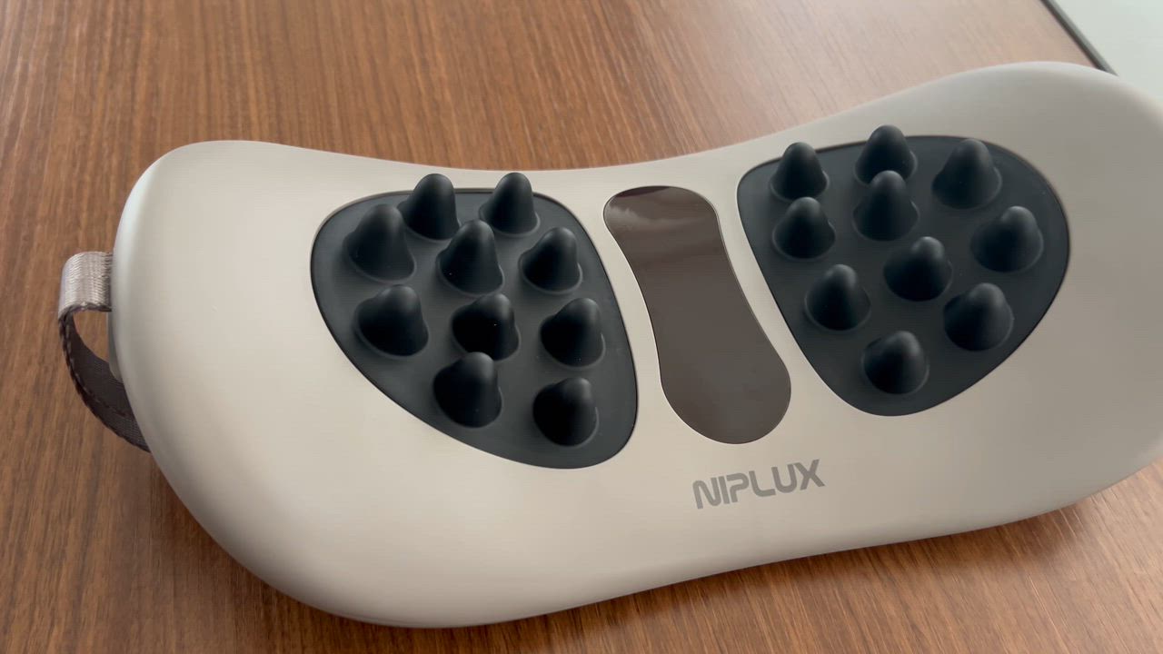 NIPLUX 腰マッサージ機 腰ケア ストレッチャー EMS 温熱 牽引