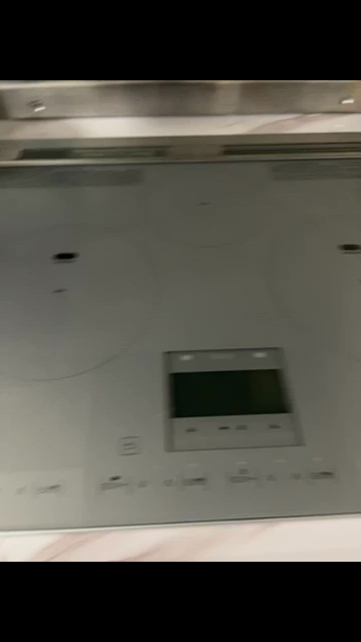 全体のレビュー動画のサムネイル | 0