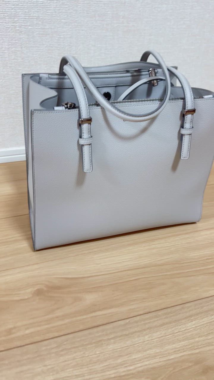 CHARLES ＆ KEITH トートバッグ クラシックダブルハンドル