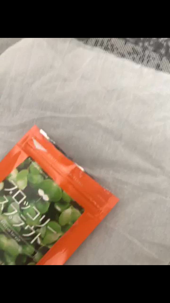 全体のレビュー動画のサムネイル | 18