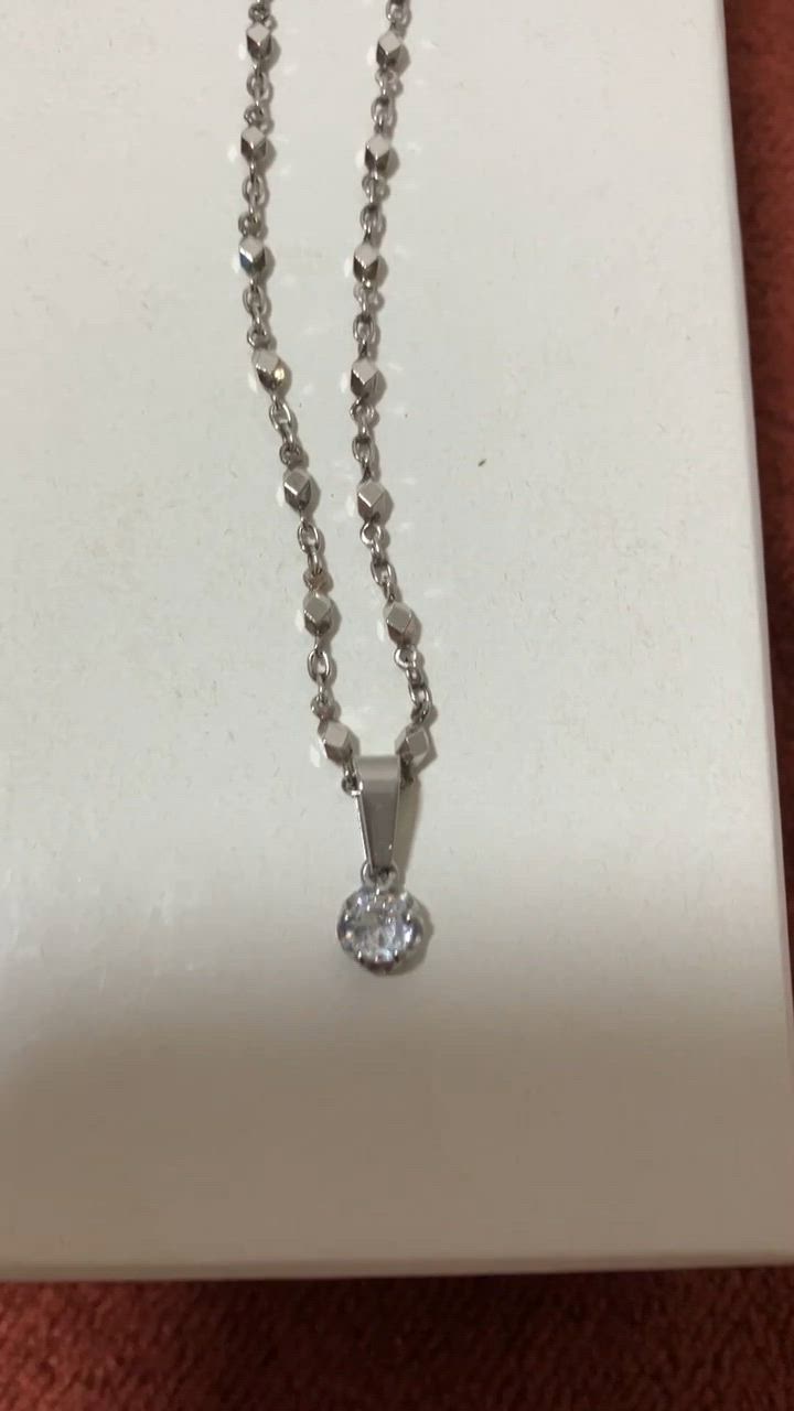 ペンダントトップ ヘッド レディース サージカルステンレス 金属