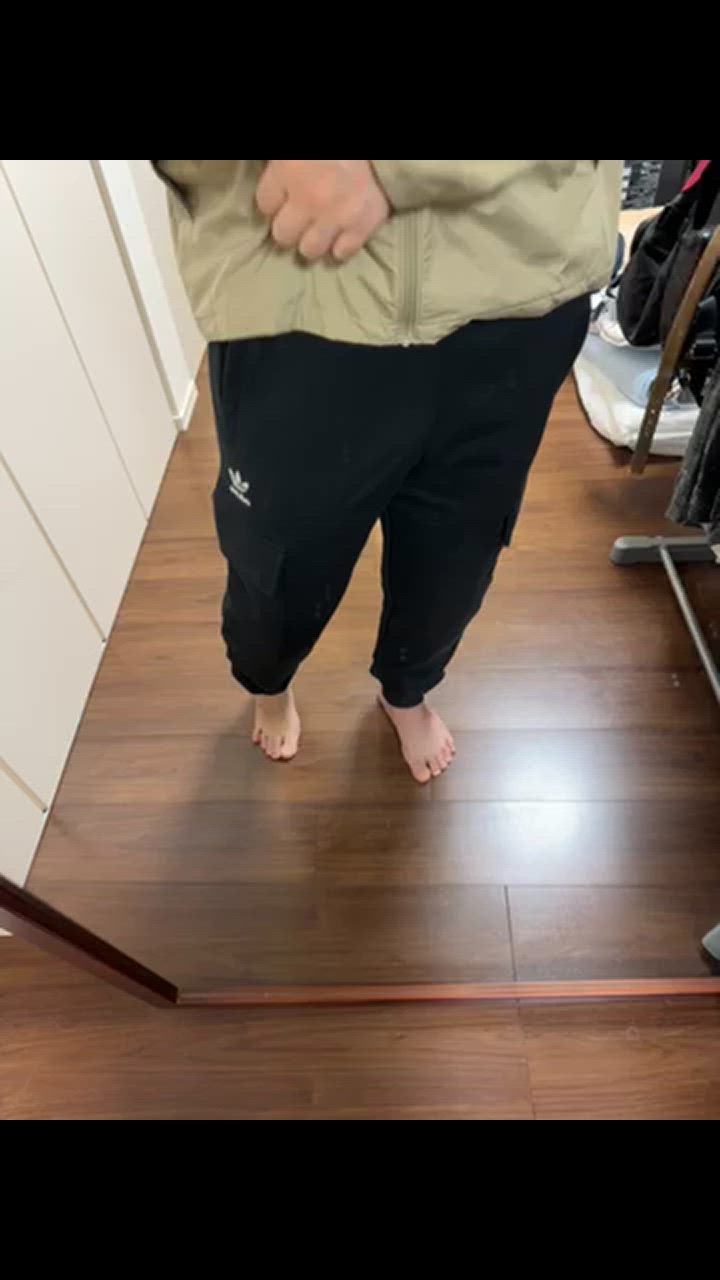 adidas カーゴパンツ トレフォイル エッセンシャルズ