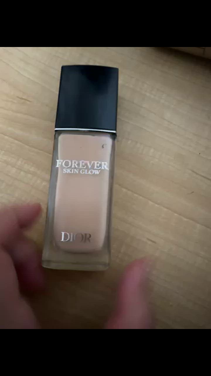 Christian Dior ディオールスキン フォーエヴァー フルイド