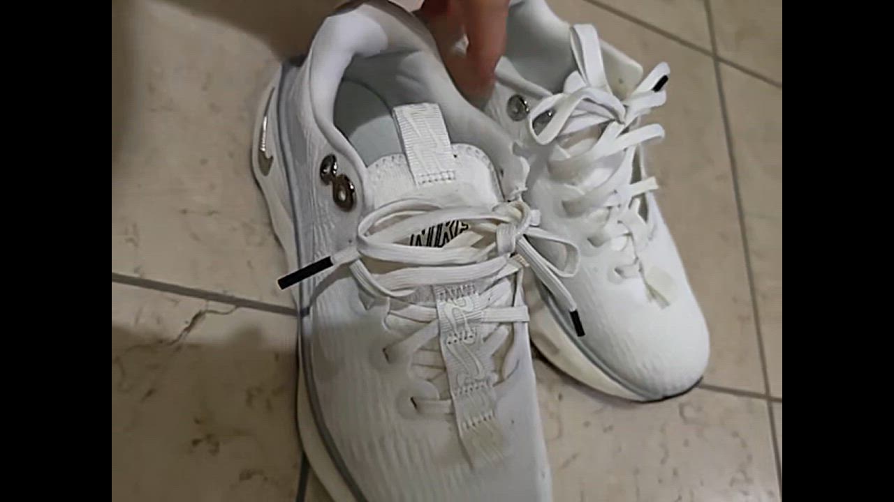 ナイキ W MOTIVA ウィメンズ モティバ WDV1238 24.5 NIKE ナイキ W MOTIVA ウィメンズ モティバ WDV1238 ABC-MART