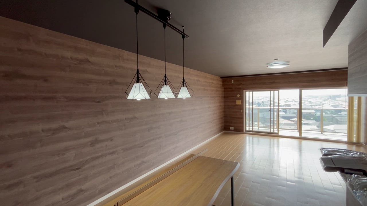 1件目のレビュー動画のサムネイル | 0