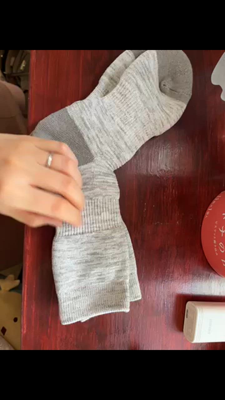 1件目のレビュー動画のサムネイル | 0