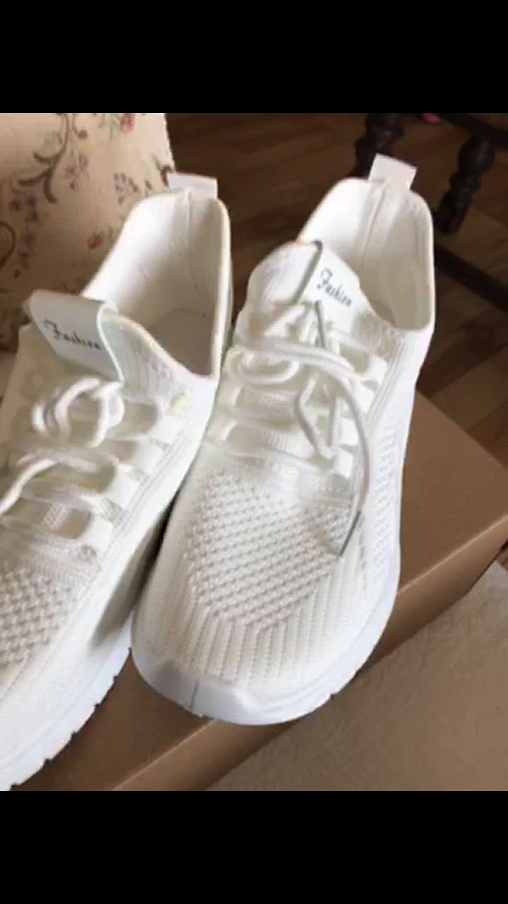 全体のレビュー動画のサムネイル | 16