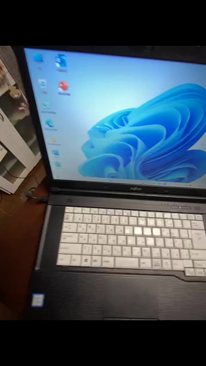 全体のレビュー動画のサムネイル | 2