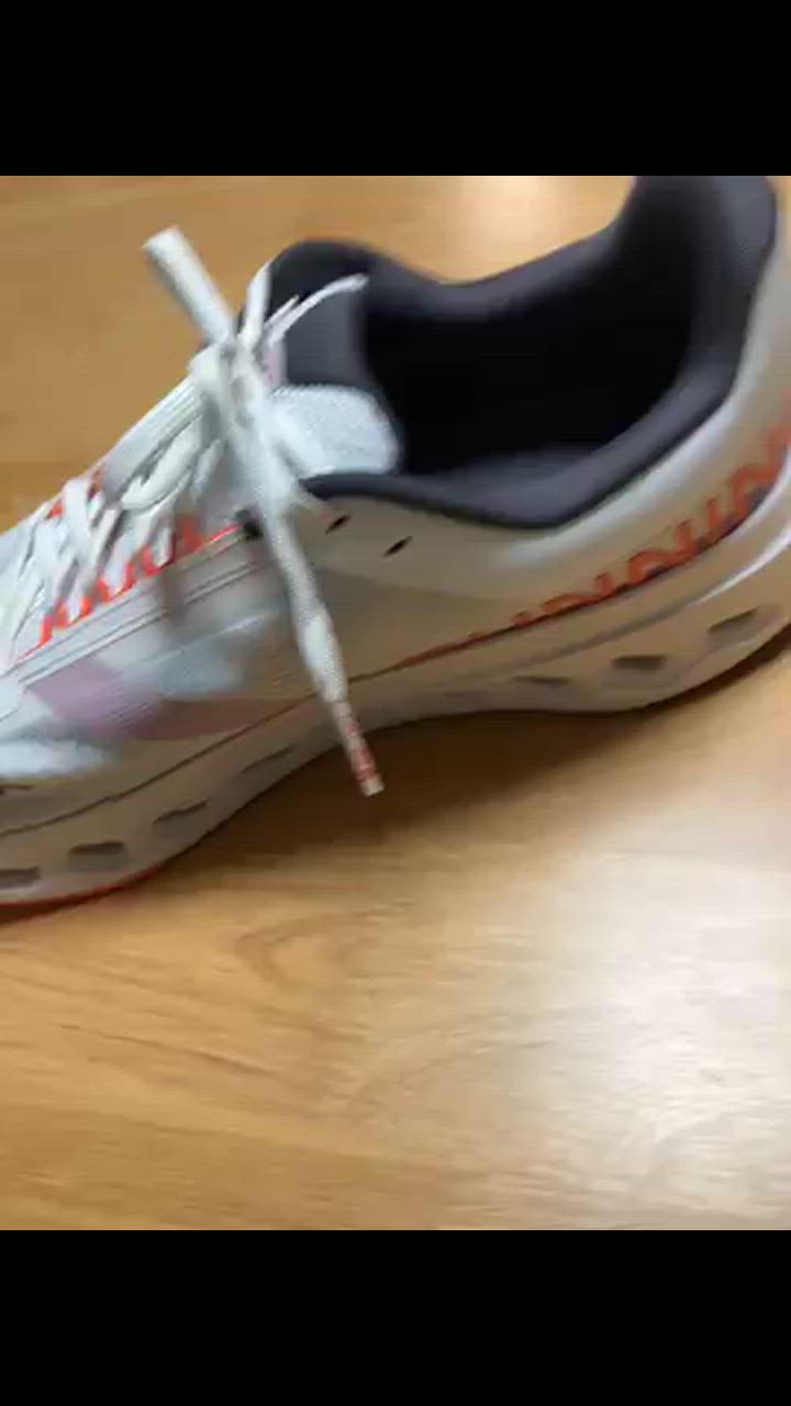 On オン（On）（メンズ）ランニングシューズ ジョギングシューズ