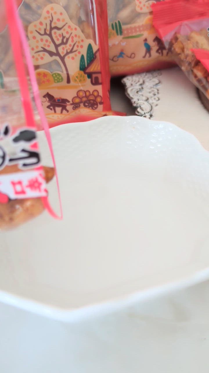 1件目のレビュー動画のサムネイル | 0