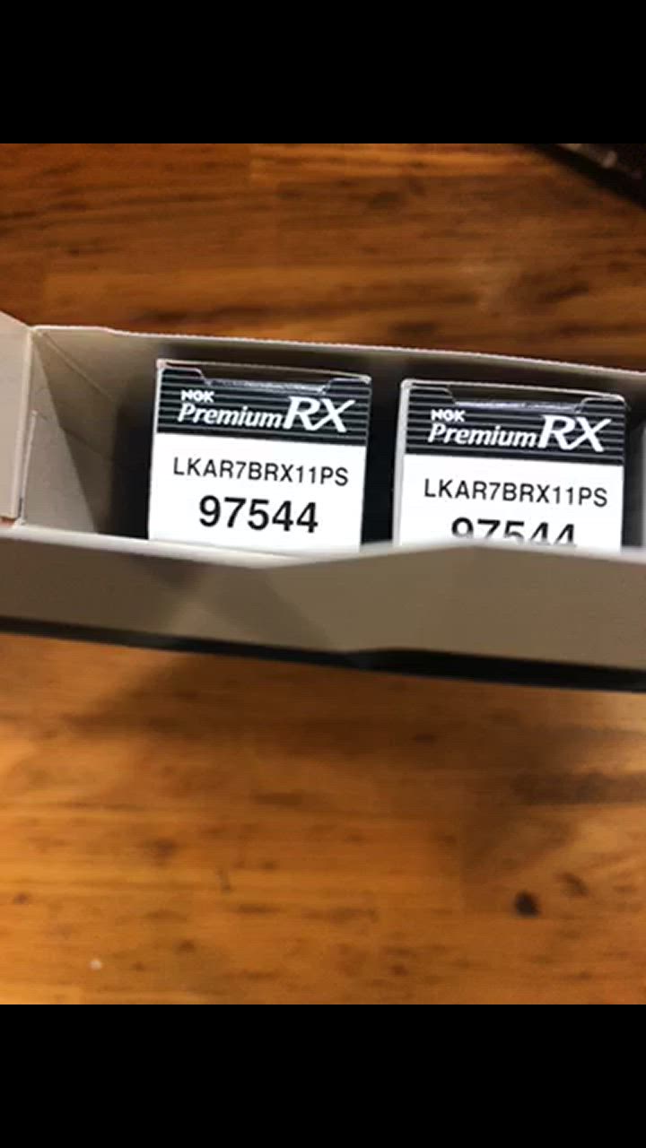 NGK製アルミプラグBOX、他 NGK N-BOX カスタム JF1 JF2 プレミアム RXプラグ 3本 DOHC