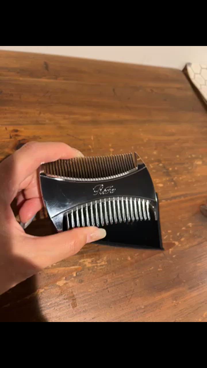 ReFa ○新発売！ReFaのヘアブラシ○ 前髪のセットや持ち運びに