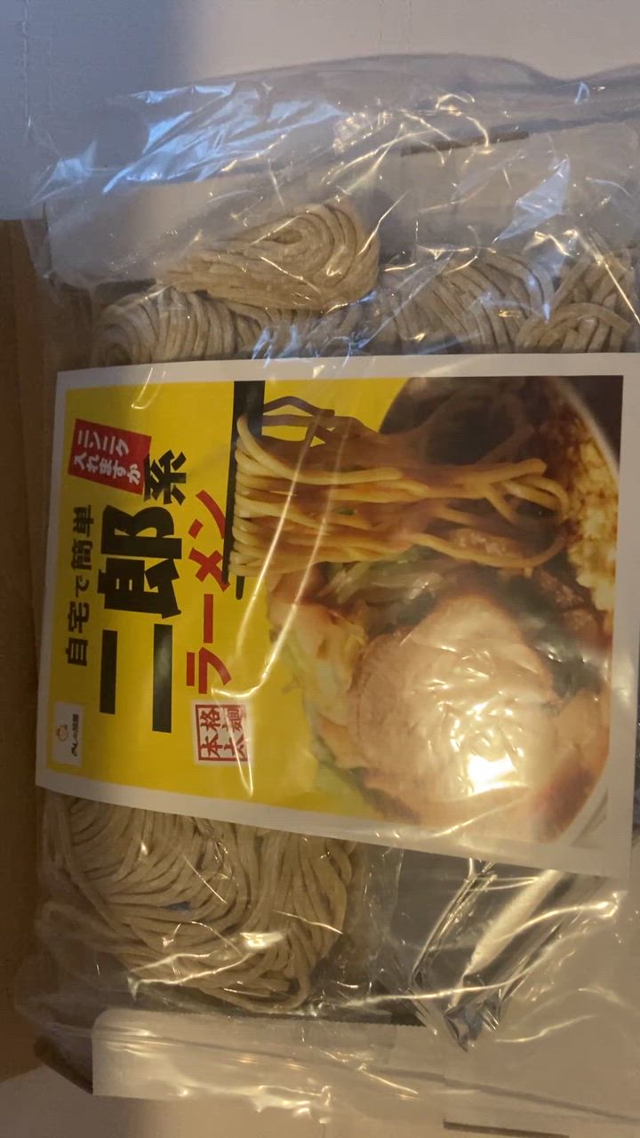 全体のレビュー動画のサムネイル | 2