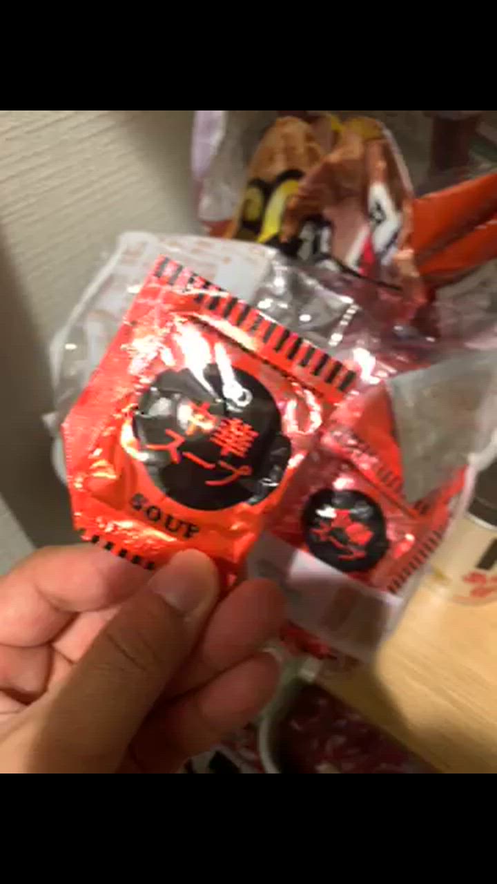 全体のレビュー動画のサムネイル | 2