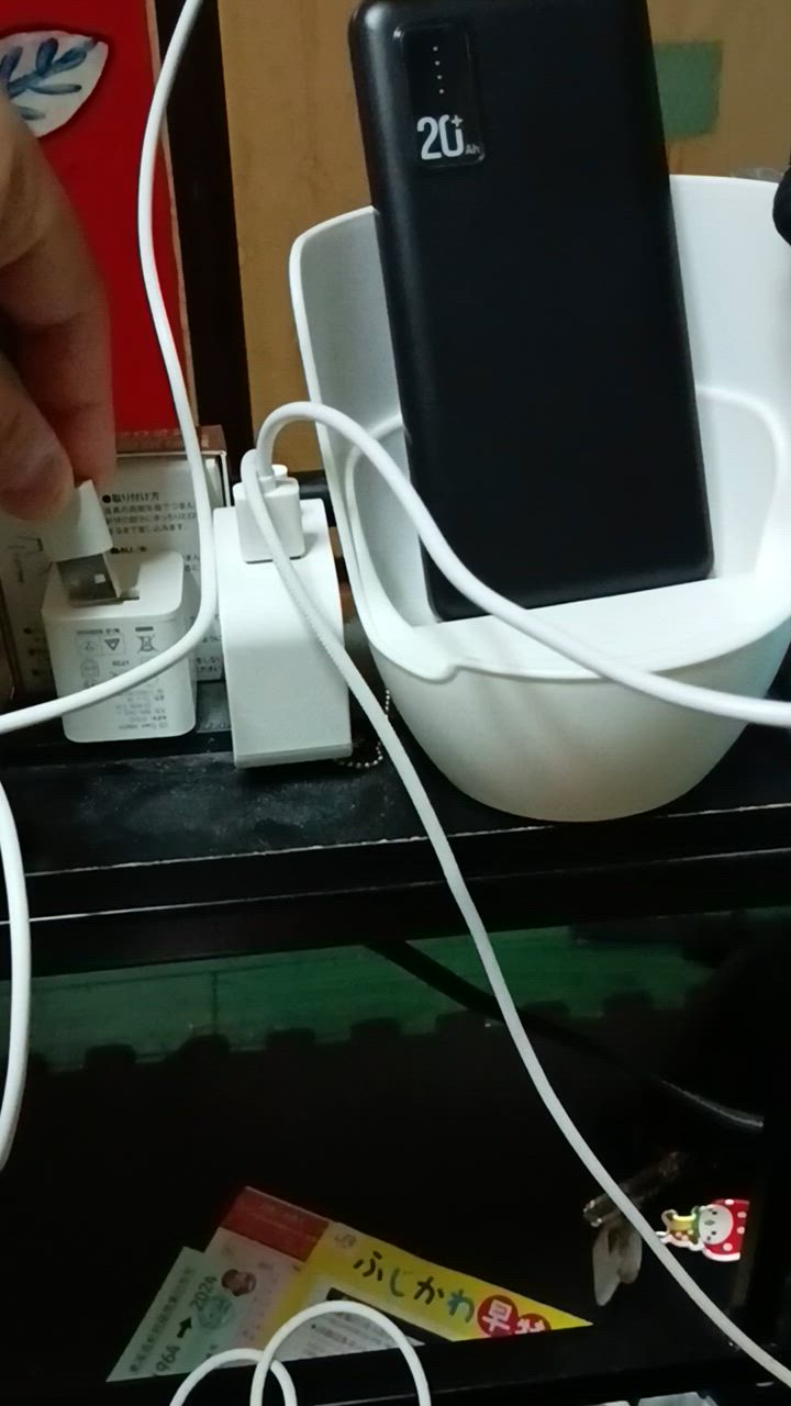 1件目のレビュー動画のサムネイル | 0