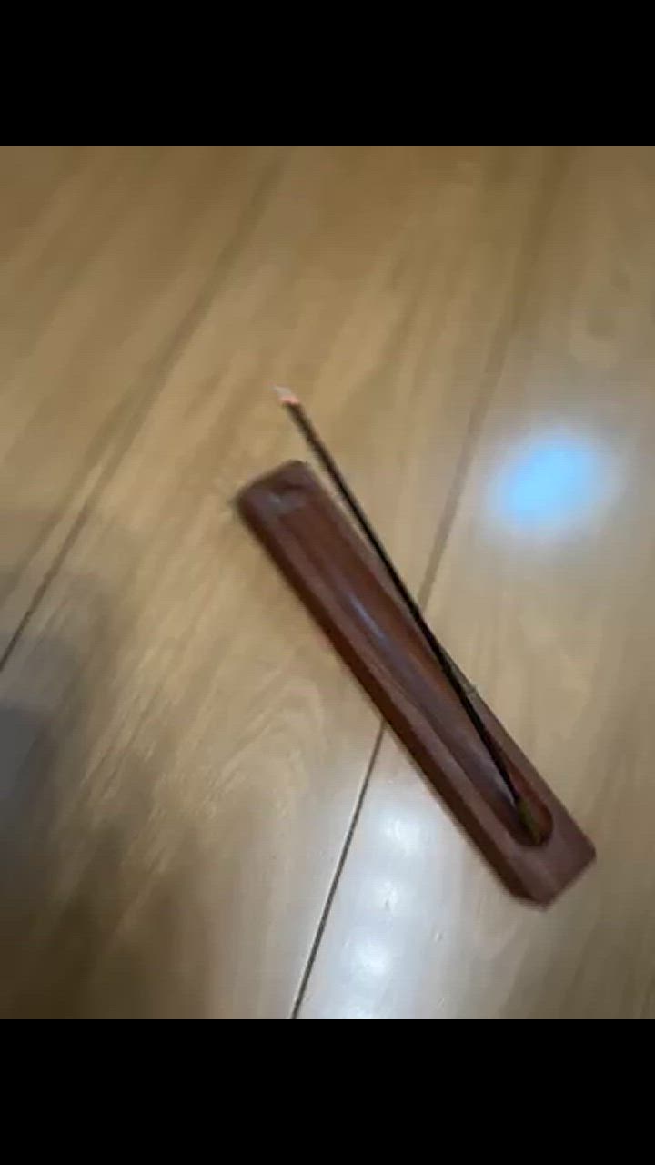 1件目のレビュー動画のサムネイル | 0