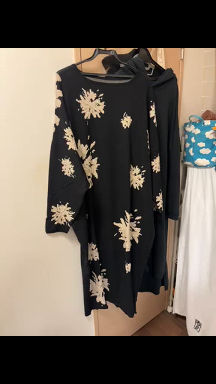 antiqua ワンピース 花柄ドルマンニットワンピース レディース