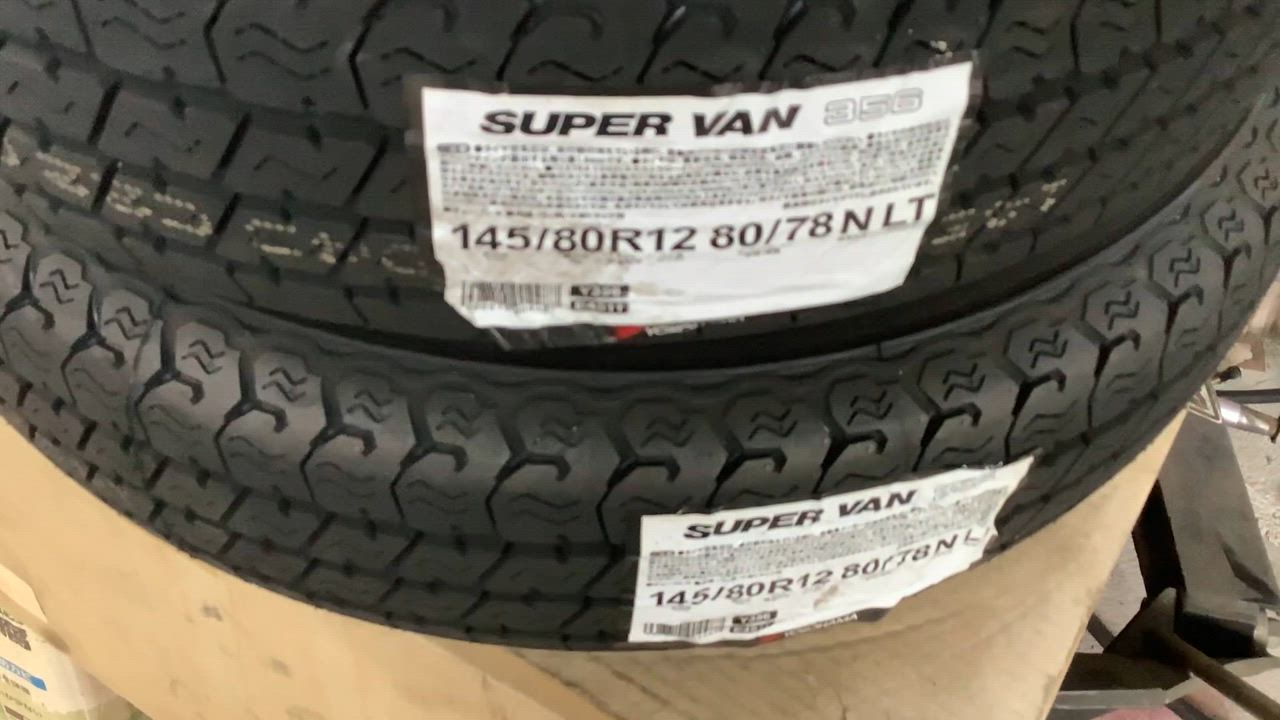 ヨコハマタイヤ SUPER VAN Y356 2024年製 145/80R12 80/78N （145R12 6PR）タイヤのみ１本価格 （偶数本 のご注文で送料無料！） : y356-1458012 : ホウゲツYahoo!店 - 通販 - Yahoo!ショッピング