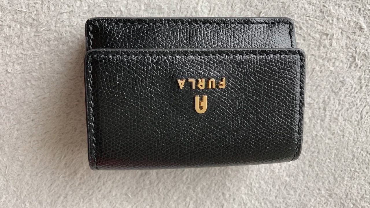 bulma☆新品未使用 美品 フルラ ラムレザー ロゴ ギャザー 折り財布 FURLA(フルラ) 2つ折り財布 - ライトピンク L字ファスナー レザー