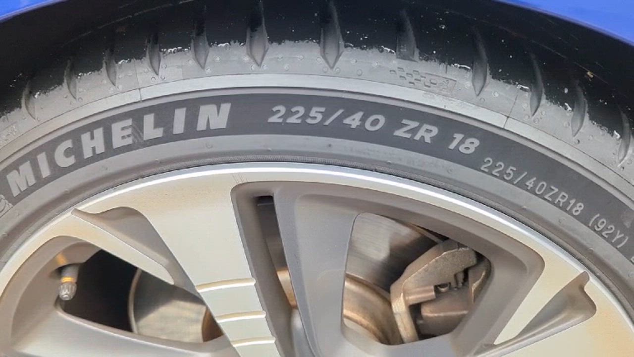 ミシュラン 4本セット 225/40R18 2023年製 MICHELIN PILOT SPORT ミシュラン 4本セット 225/40R18 2023年製 MICHELIN PILOT SPORT