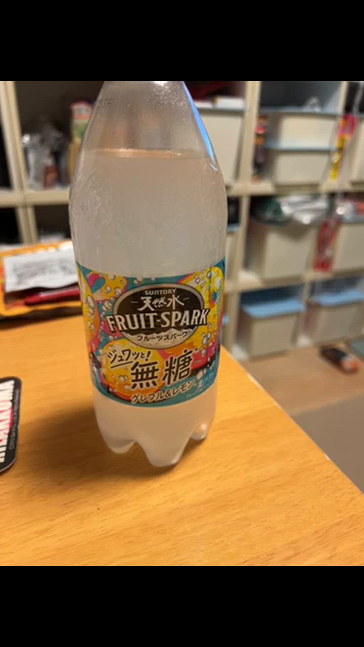 SUNTORY 特売 サントリー 天然水 丸搾りSPARK 無糖 SUNTORY 特売 サントリー 天然水 丸搾りSPARK 無糖