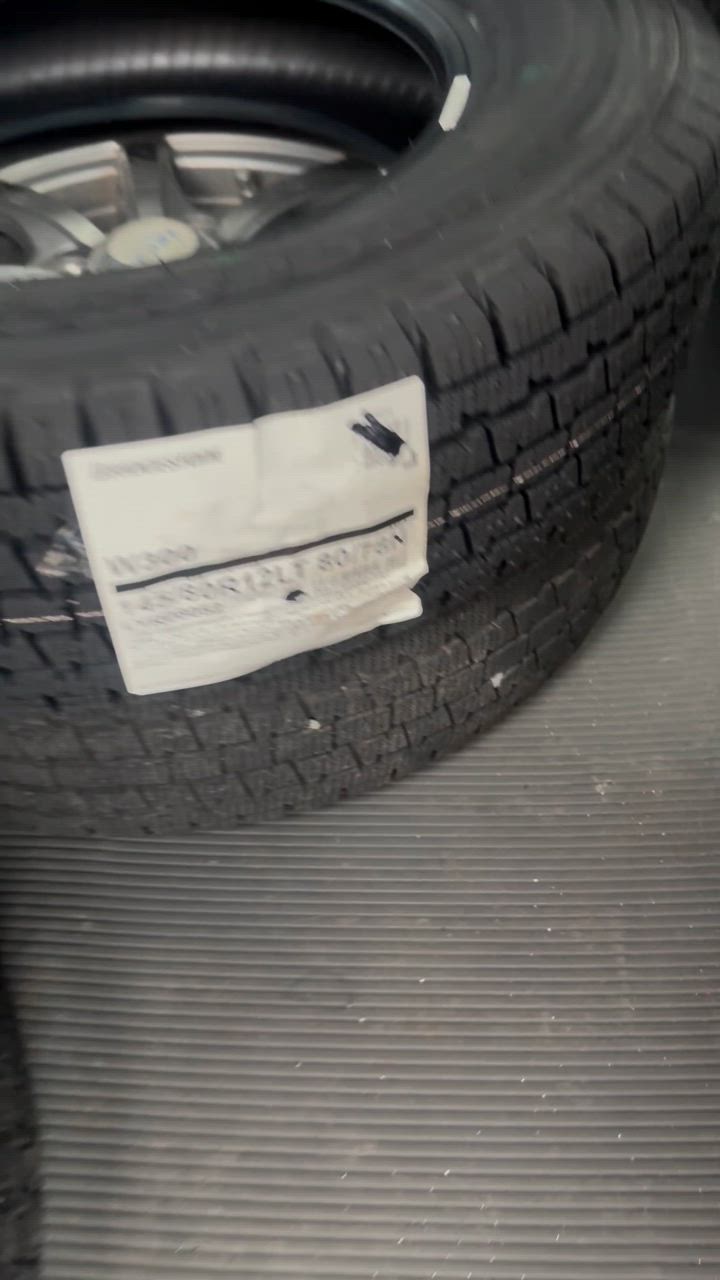BRIDGESTONE 4本セット W300 145/80R12 80/78N 145R12 6PR 相当