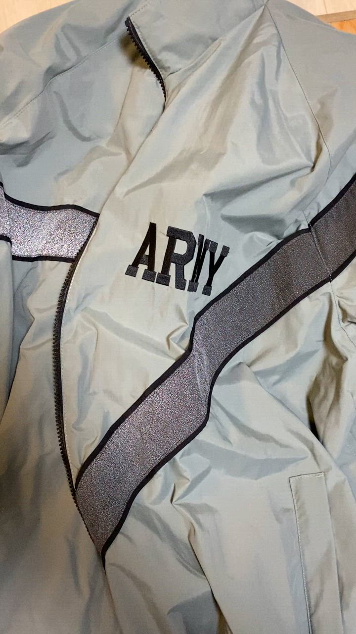 MILITARY ナイロンジャケット 実物 新品 デッドストック 米軍