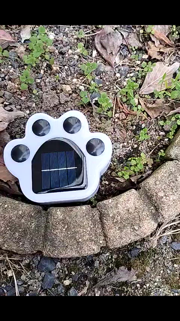 AZ) 肉球型 ガーデンライト 電気代0円 ソーラー電池 太陽光発電