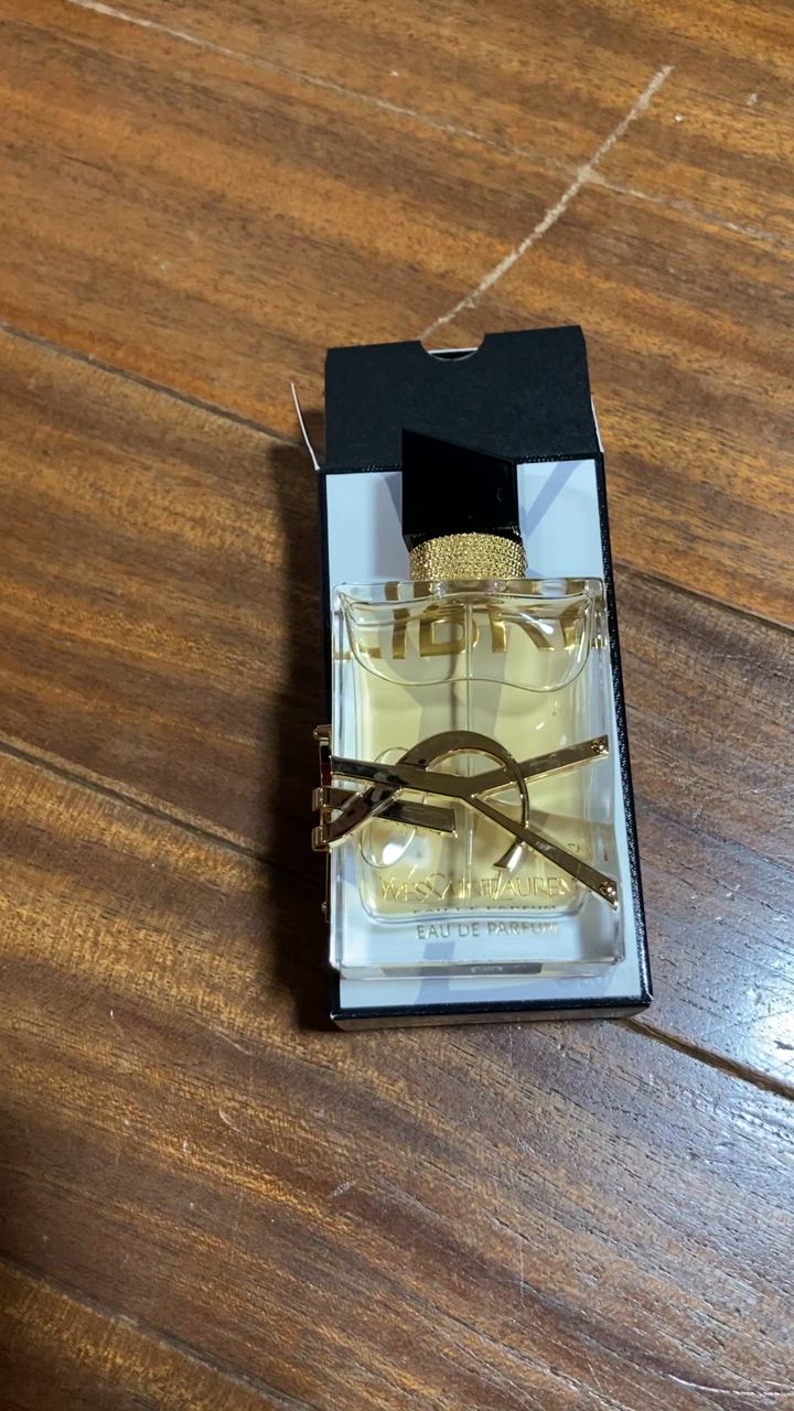パリ イヴ サンローラン Y.SAINT LAURENT リブレ オーデ