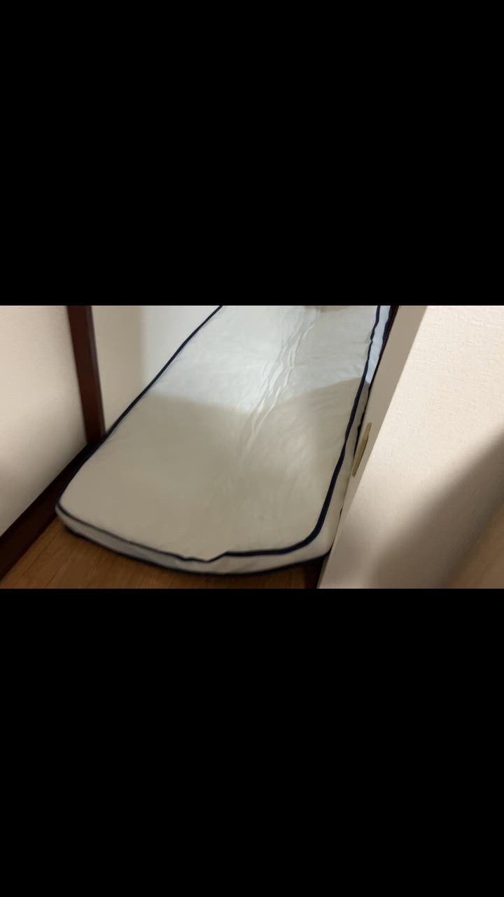 1件目のレビュー動画のサムネイル | 0