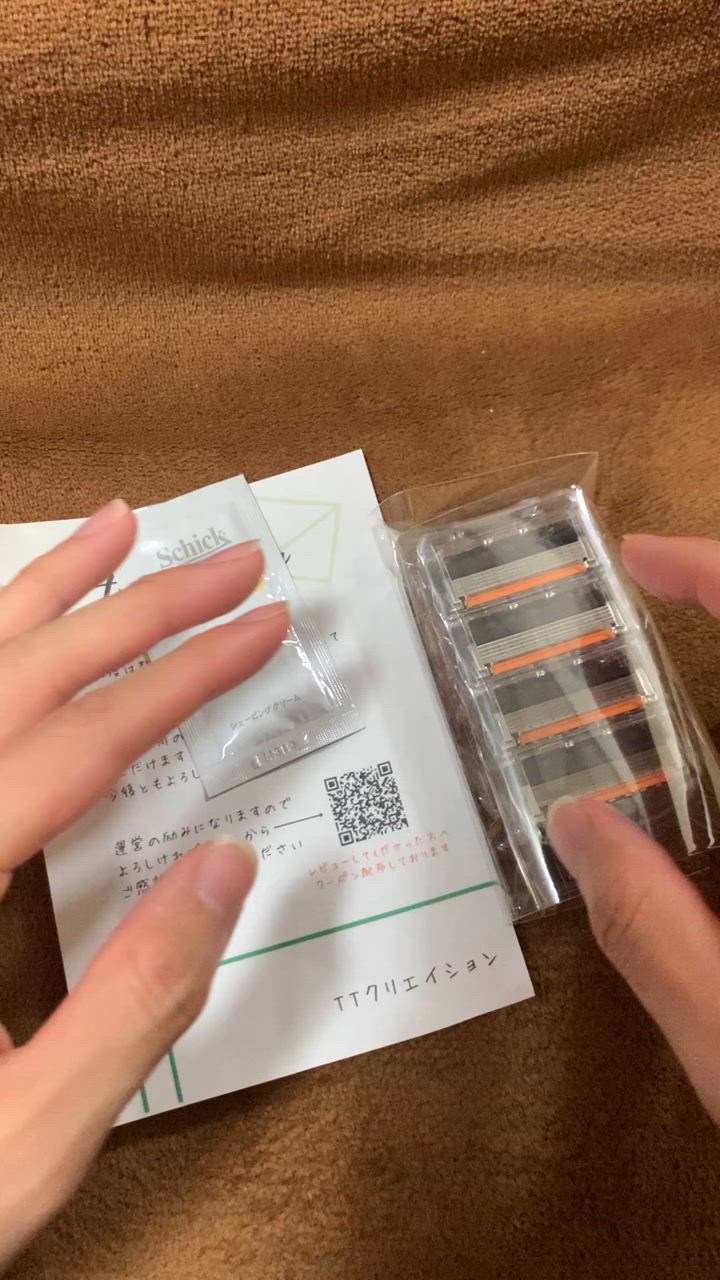 1件目のレビュー動画のサムネイル | 0