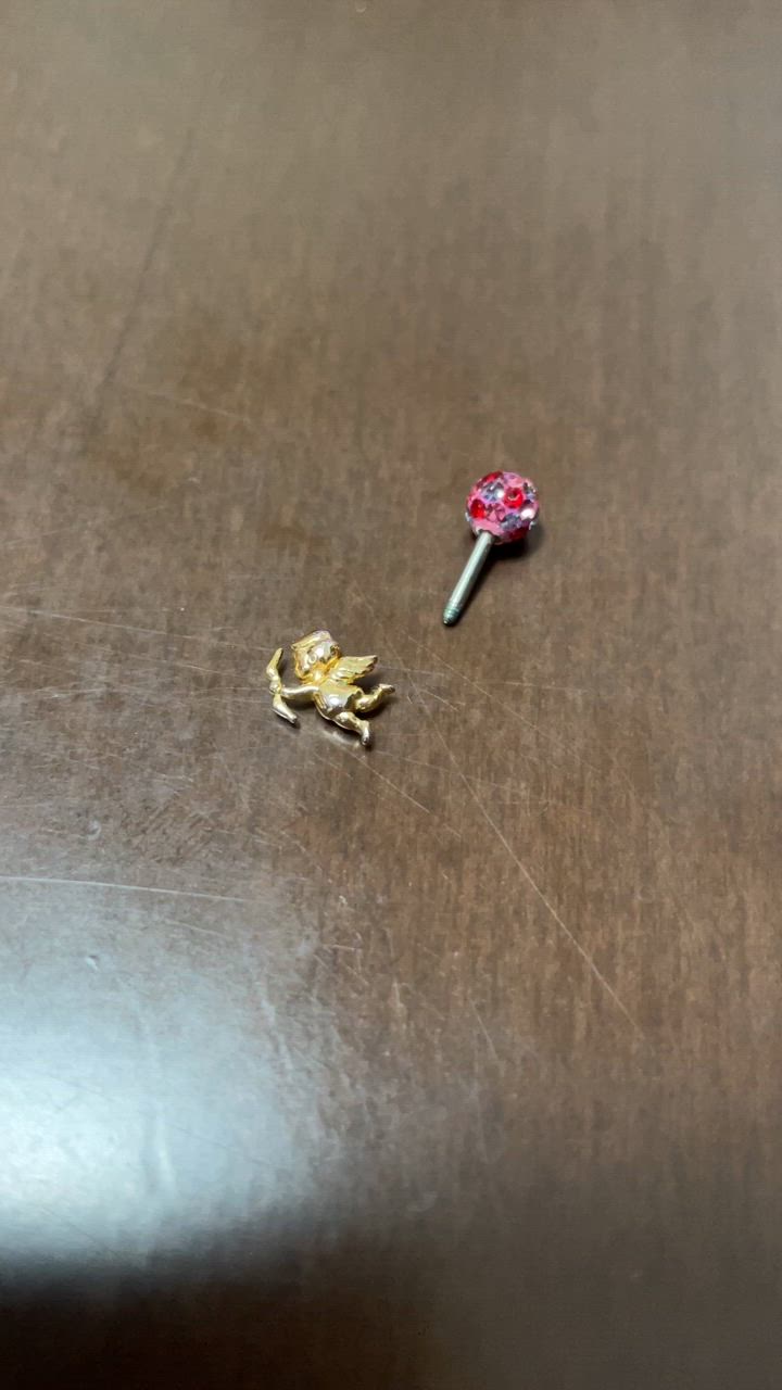ビーゲンキ☺︎希少石バイカラーカルシリカピアス（サージカルステンレス） 楽天市場】ピアス 金属アレルギー対応 サージカルステンレス