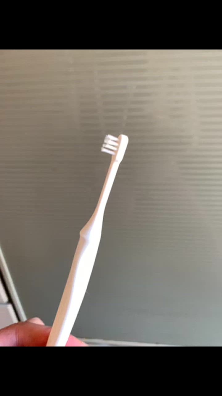 1件目のレビュー動画のサムネイル | 0