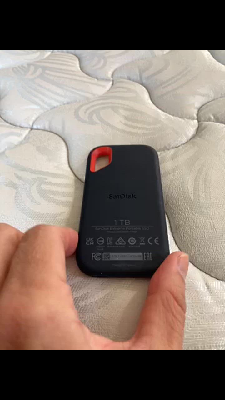 SanDisk サンディスク 外付けSSD USB-C+USB-A接続 SanDisk サンディスク 外付けSSD USB-C+USB-A接続