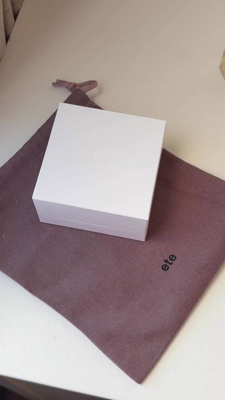 ete 指輪 リング 「ONLINE Limited」 K10YG ワイヤーリング ete 指輪 リング 「ONLINE Limited」 K10YG ワイヤーリング