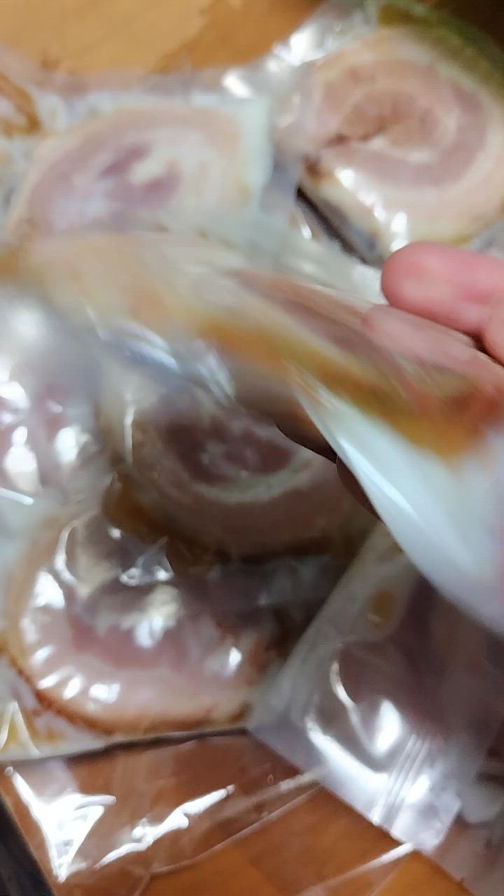 全体のレビュー動画のサムネイル | 8