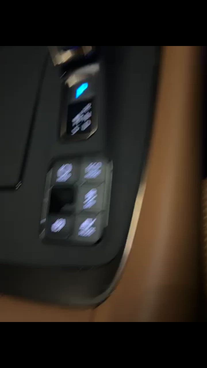 全体のレビュー動画のサムネイル | 2