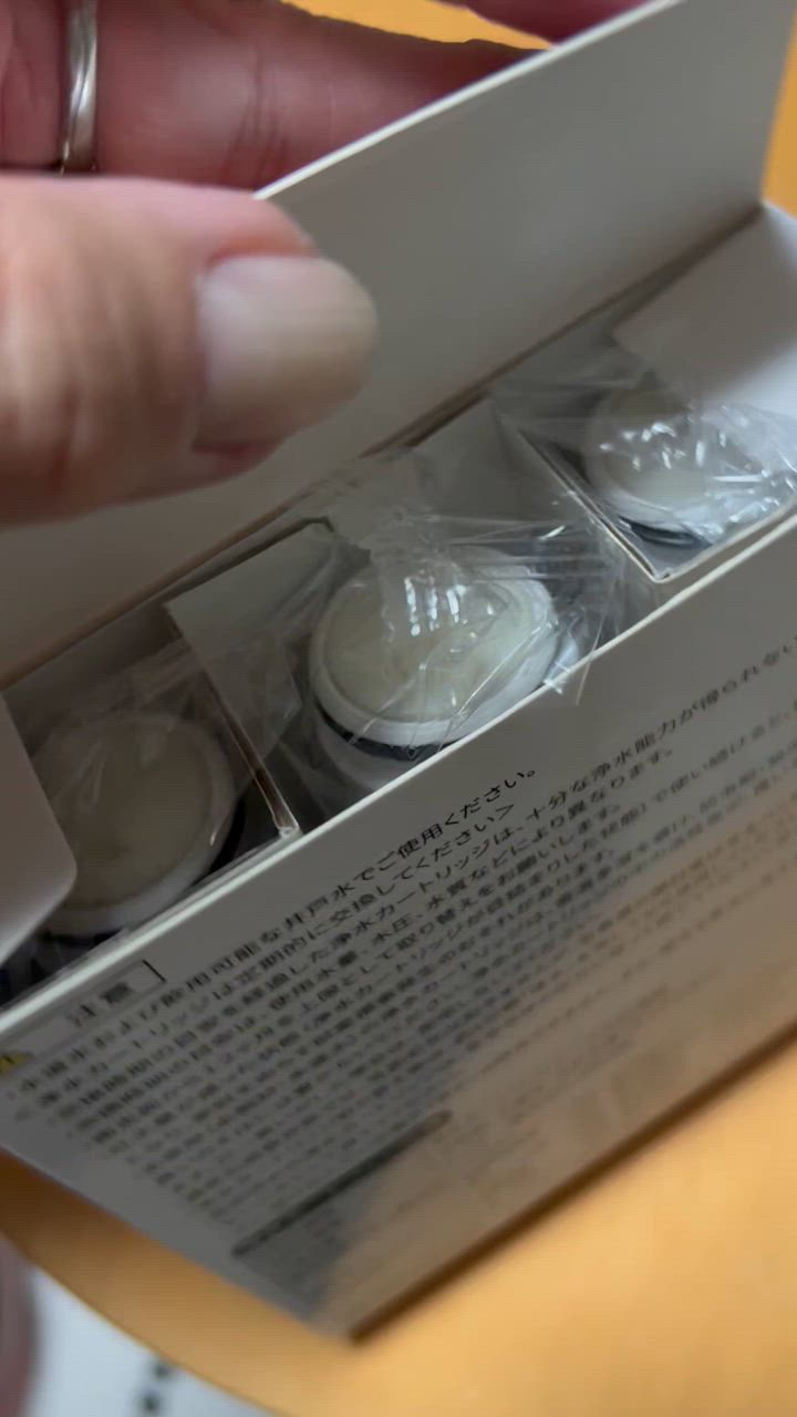 1件目のレビュー動画のサムネイル | 0