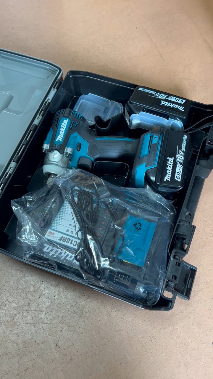 マキタ □マキタ 18V6.0Ah インパクトレンチ TW300D黒ケース入り