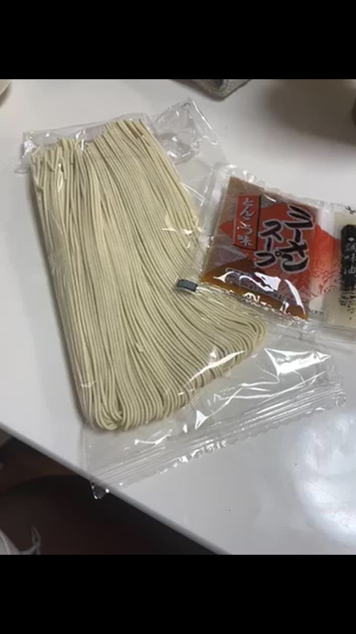 全体のレビュー動画のサムネイル | 8