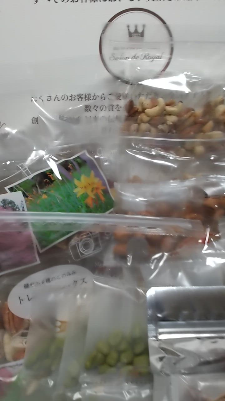 全体のレビュー動画のサムネイル | 16
