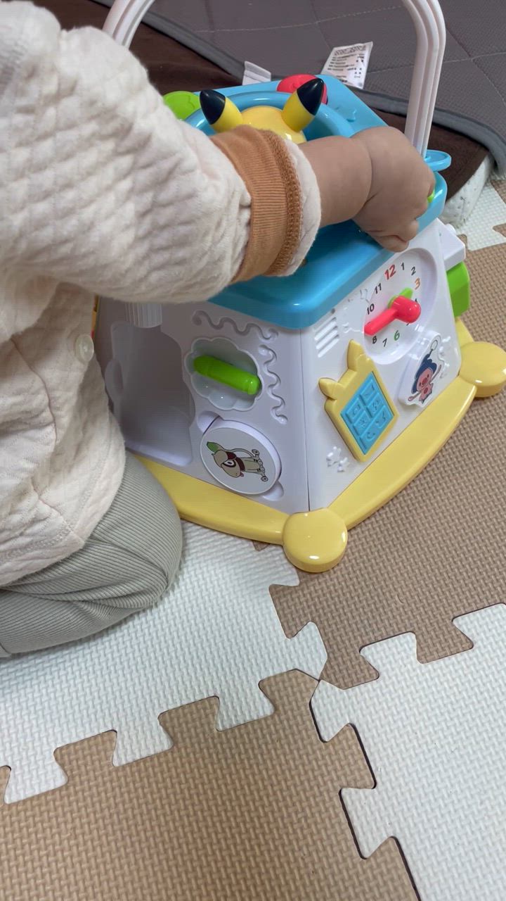 ピカチュウジェット　BC1 BC2セット！シールおまけつき スカイマーク、「ピカチュウジェットBC1・BC2 キャリーケース