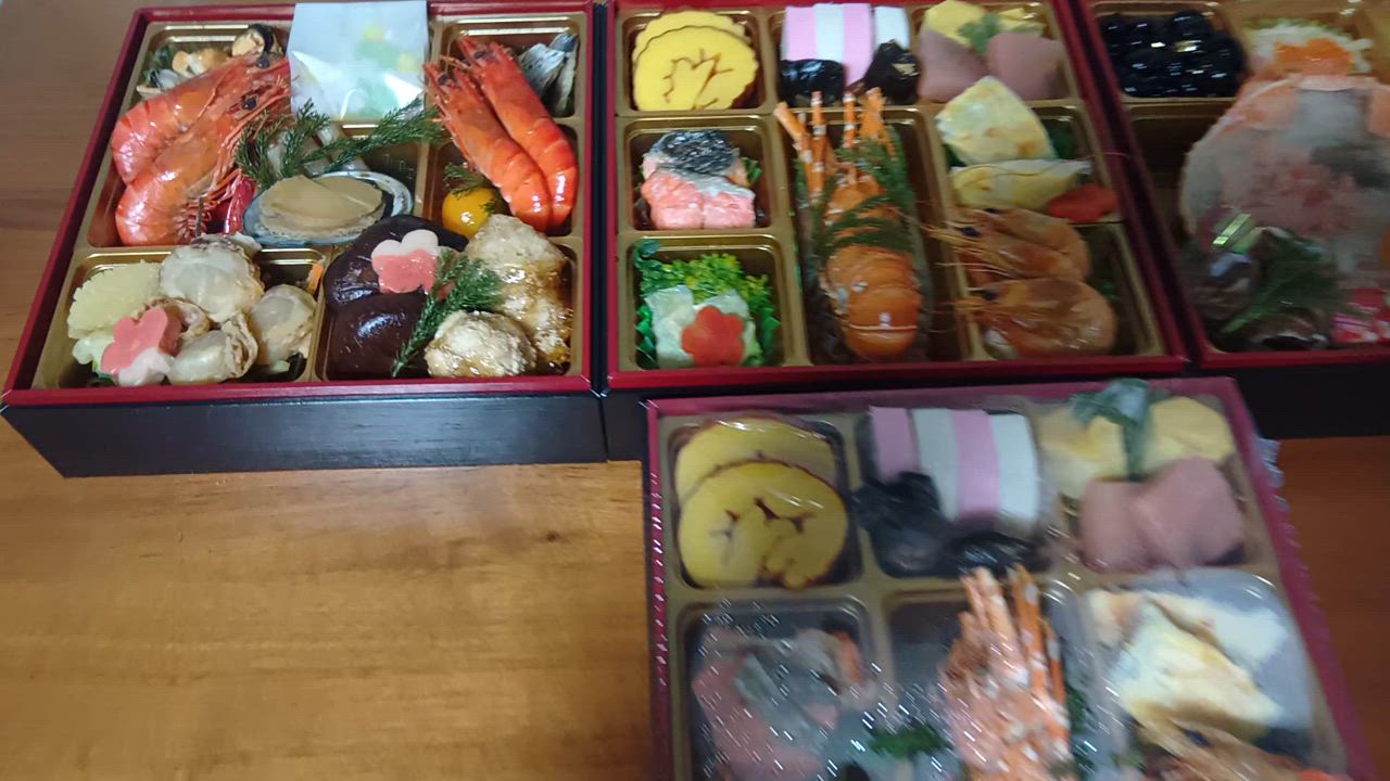 全体のレビュー動画のサムネイル | 10
