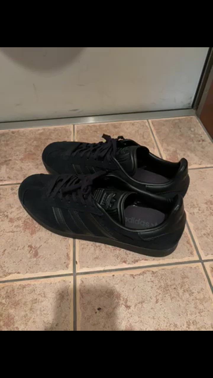 adidasスニーカーガゼルgazelleトリプルブラック27.5cm黒 ☆大人気☆adidas Originals Gazelle triple black (adidas