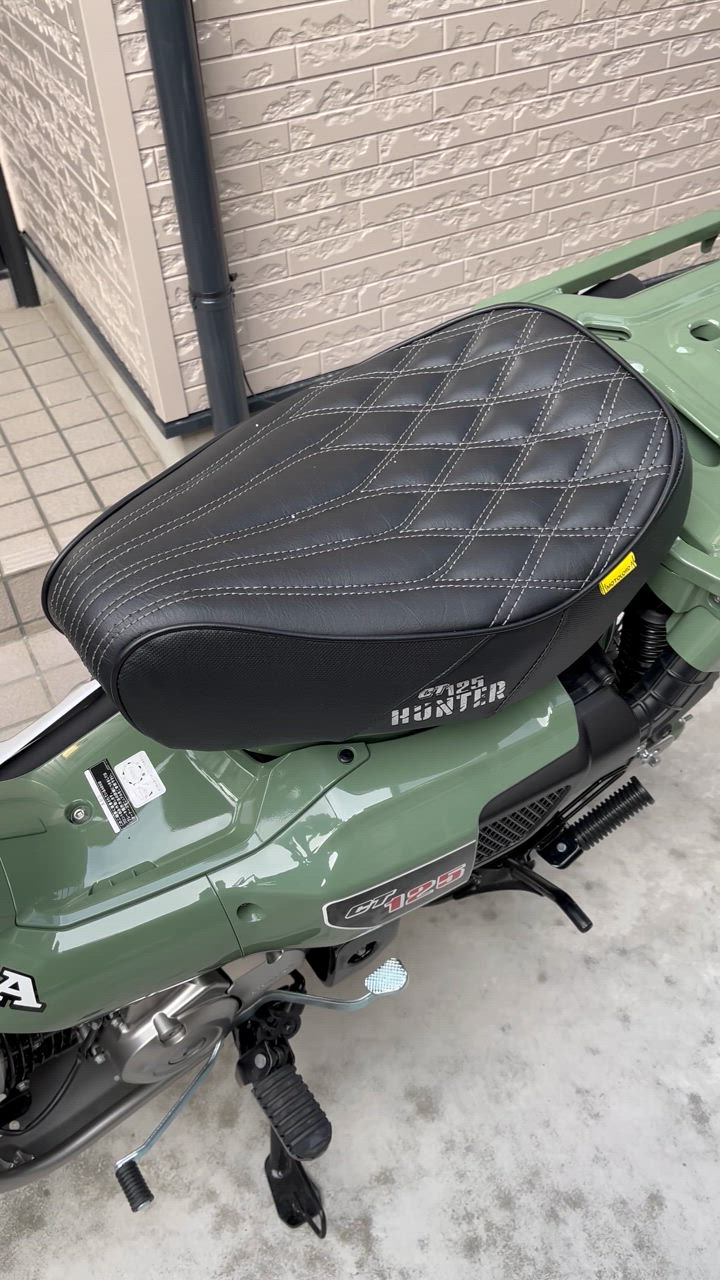 ホンダ MotolordD ハンターカブCT125 交換用シート 延長サドル ホンダ MotolordD ハンターカブCT125 交換用シート 延長サドル