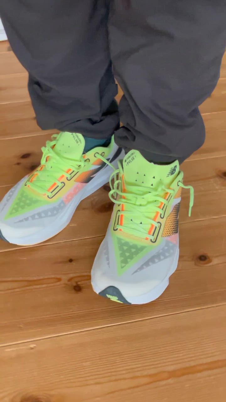 ニューバランス FuelCell Pvlse v1 MFCNPBM 27cm ニューバランス FuelCell Pvlse MFCNP (ランニングシューズ