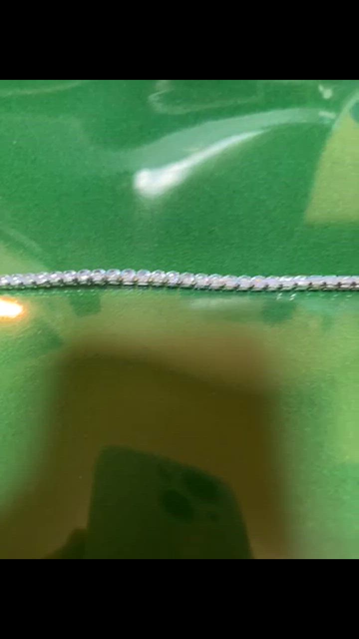 全体のレビュー動画のサムネイル | 2